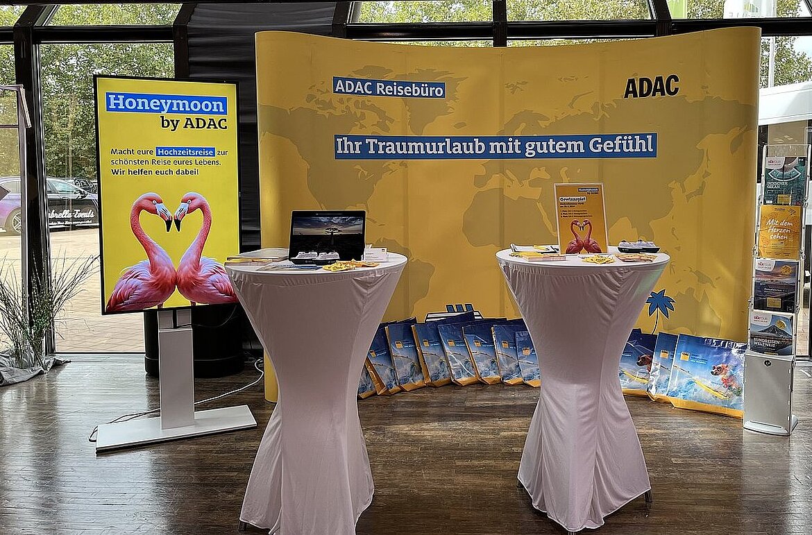 ADAC Reisebüro Infostand auf Hochzeitsmesse
