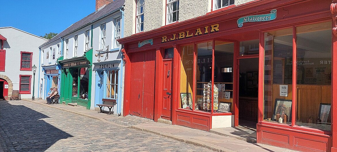 RJ Blair Printers Shop in der Main Street RJ Blair Printers Shop in der Main Street